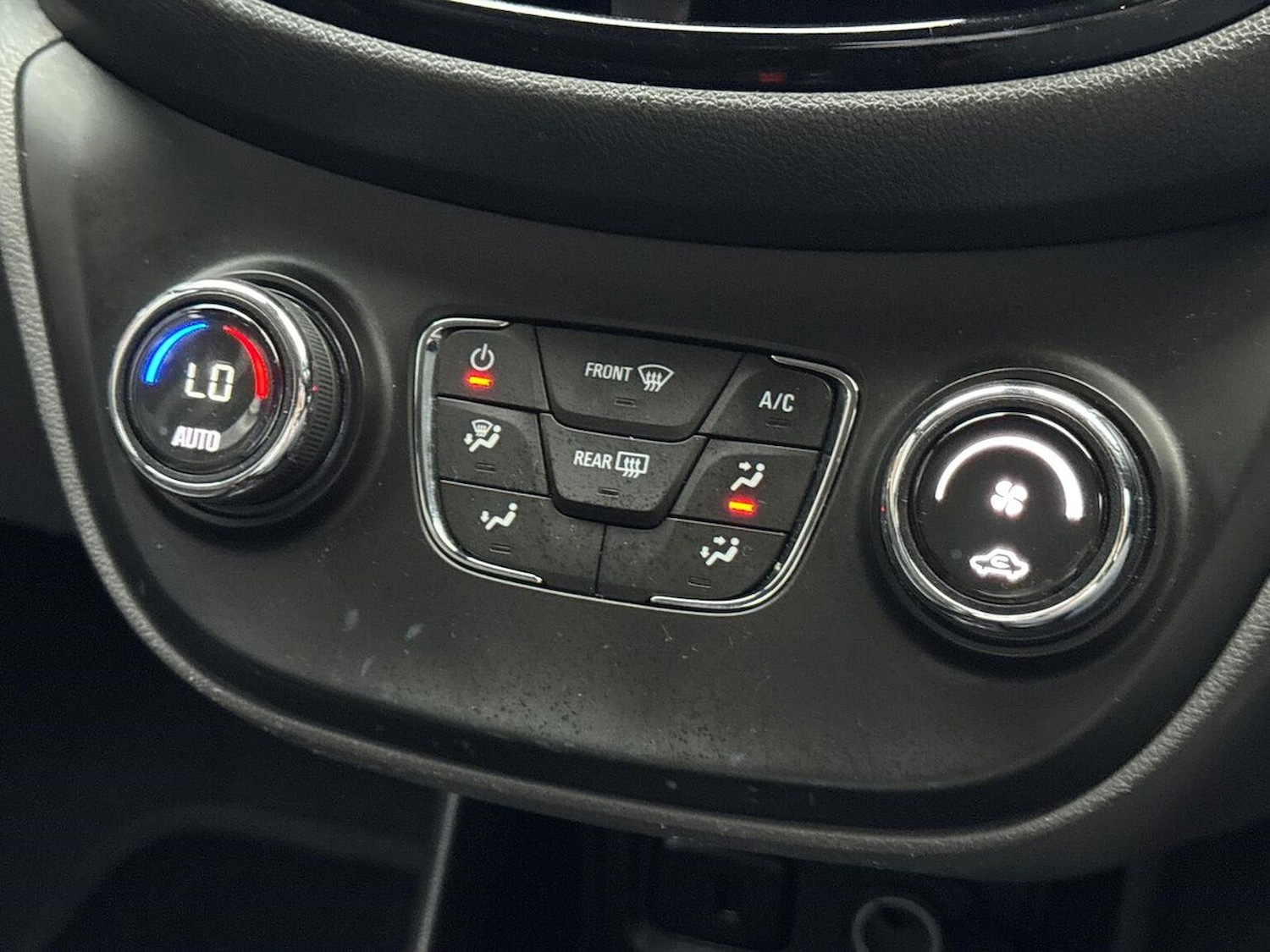 Used Vauxhall Viva 2016 for sale - 76257771: Photo 12