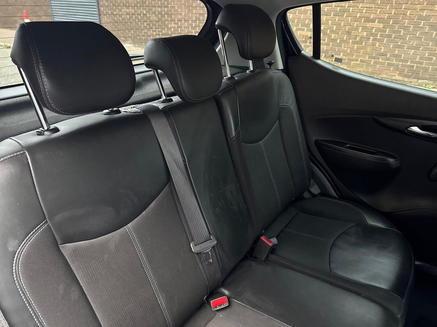 Used Vauxhall Viva 2016 for sale - 76257771: Photo 16