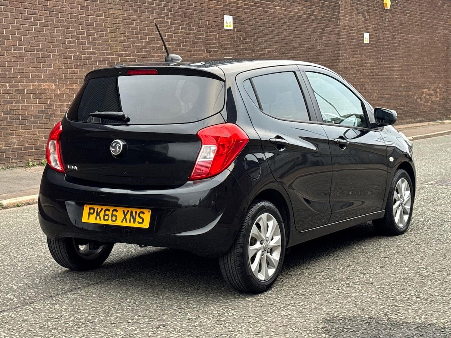Used Vauxhall Viva 2016 for sale - 76257771: Photo 18