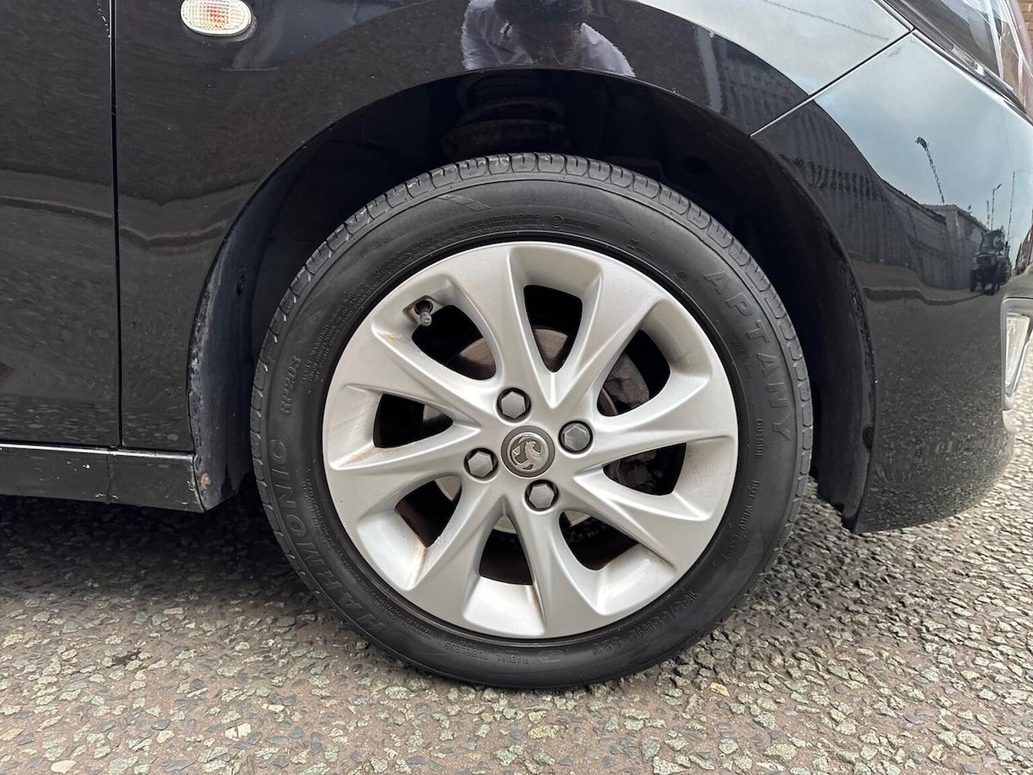 Used Vauxhall Viva 2016 for sale - 76257771: Photo 6