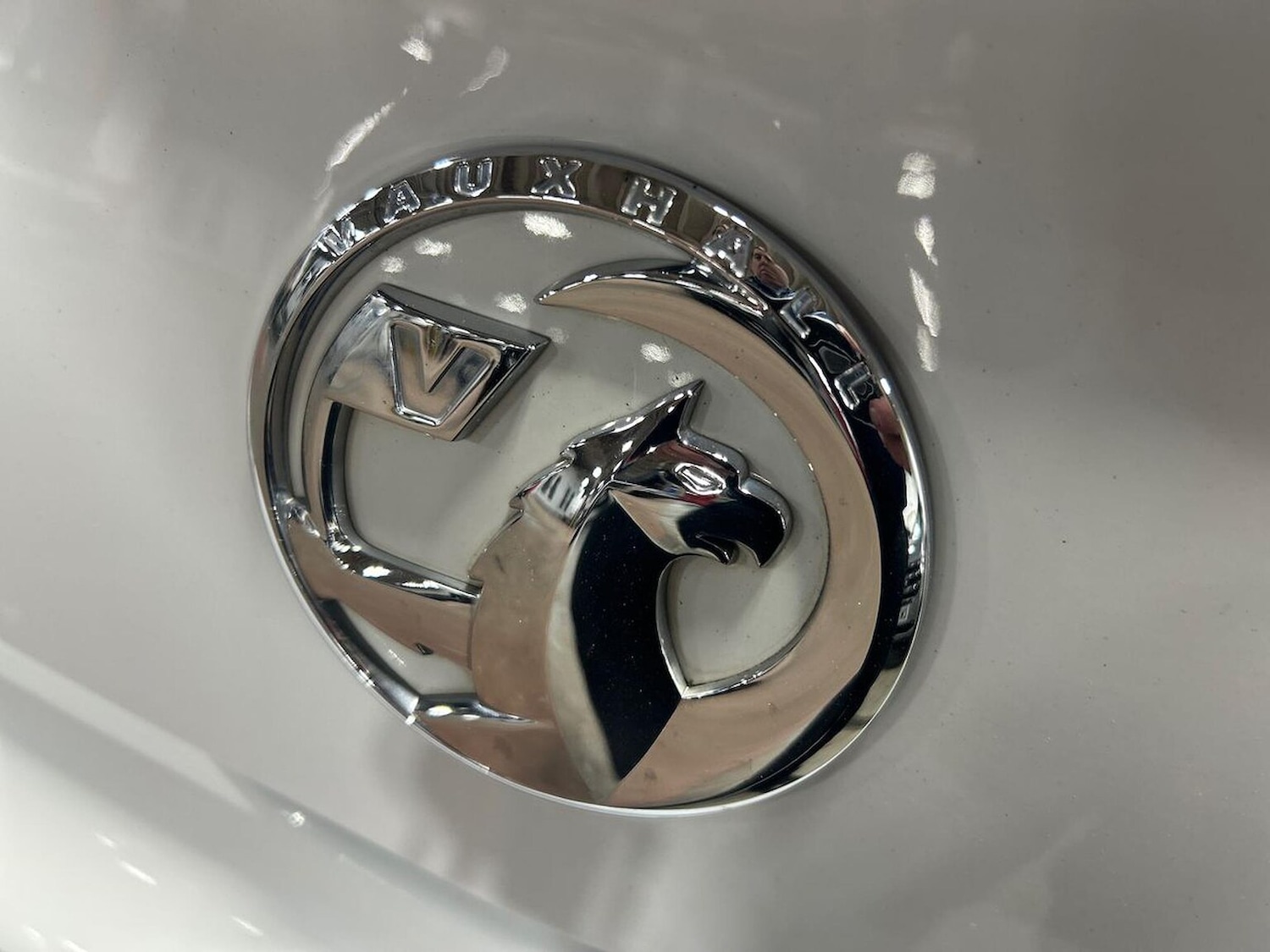 Used Vauxhall ADAM 2018 for sale - 77688085: Photo 32