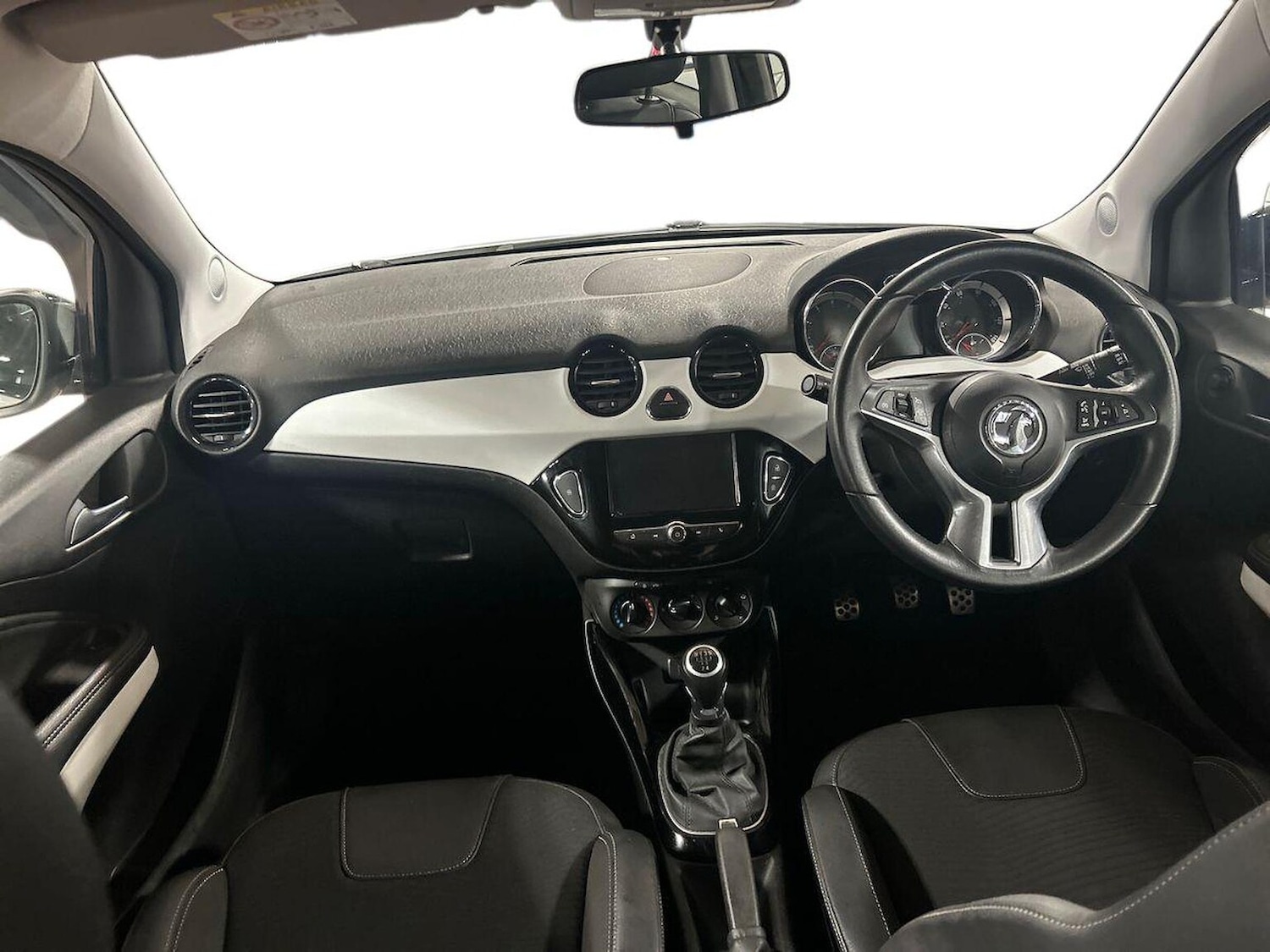 Used Vauxhall ADAM 2018 for sale - 77688085: Photo 8