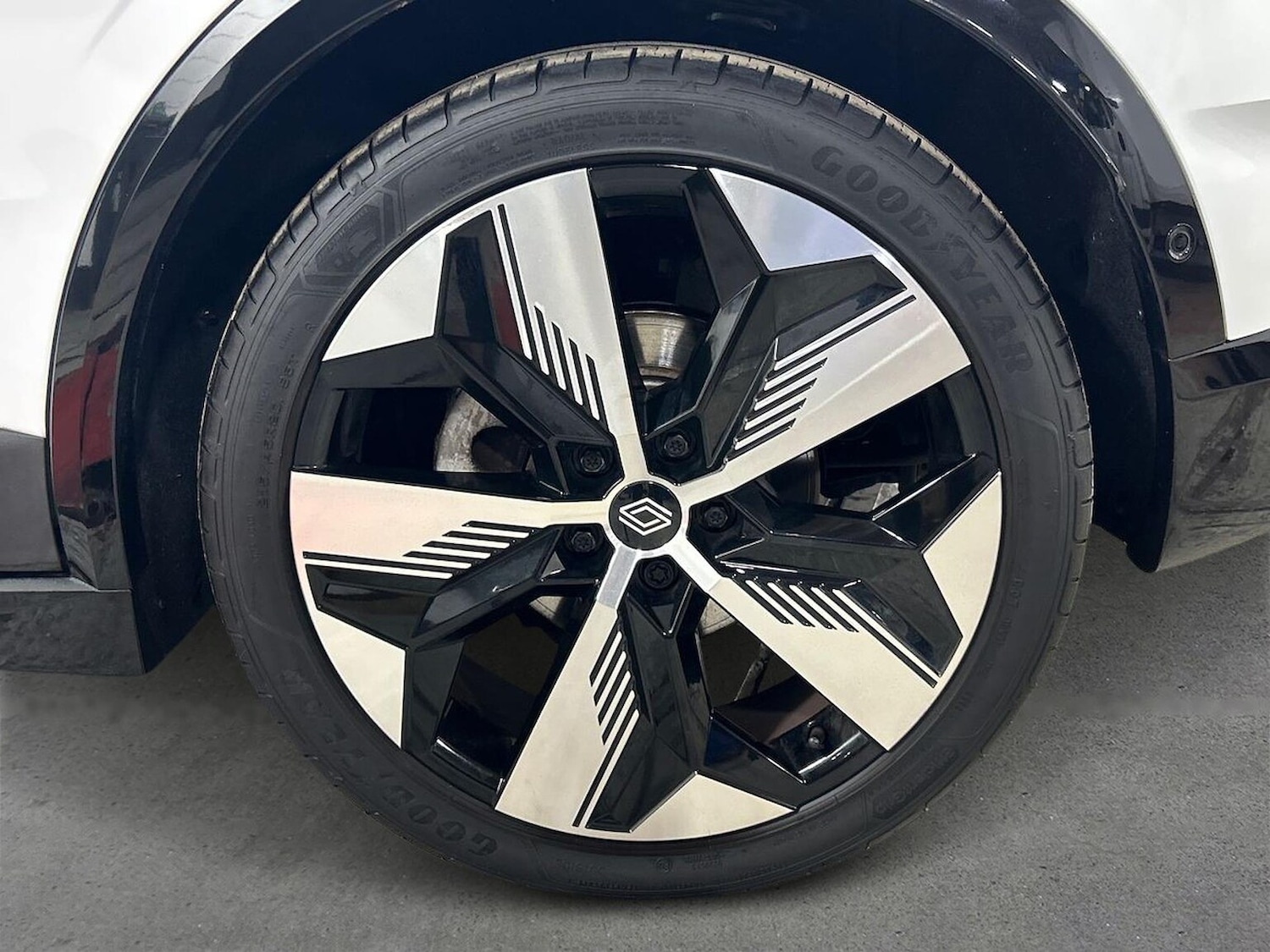 Used Renault Megane E Tech 2023 for sale - 78144480: Photo 8