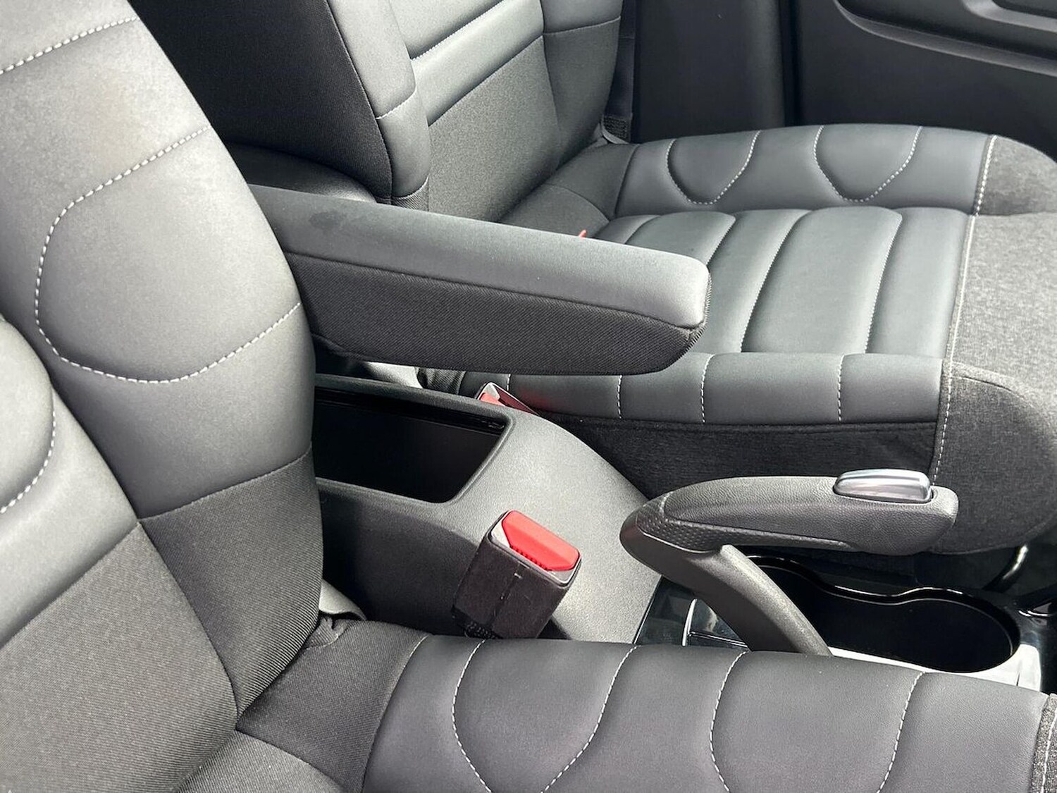 Used Citroen C3 Aircross 2024 for sale - 76193230: Photo 43