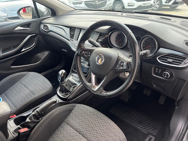 Used Vauxhall Astra 2018 for sale - 76281183: Photo 14
