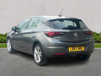 Used Vauxhall Astra 2018 for sale - 76281183: Photo