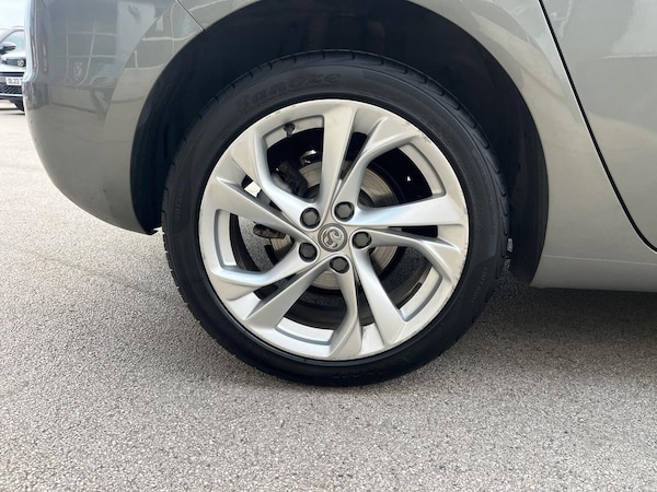 Used Vauxhall Astra 2018 for sale - 76281183: Photo 5