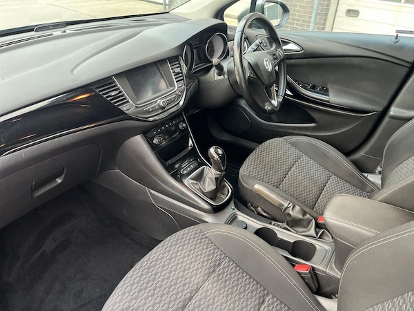 Used Vauxhall Astra 2018 for sale - 76281183: Photo 6
