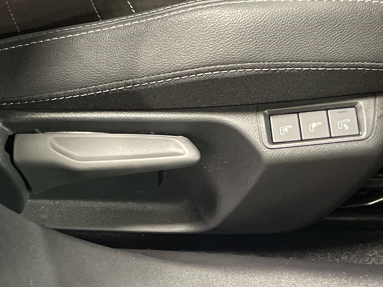 Used Vauxhall Mokka 2024 for sale - 77056714: Photo 32