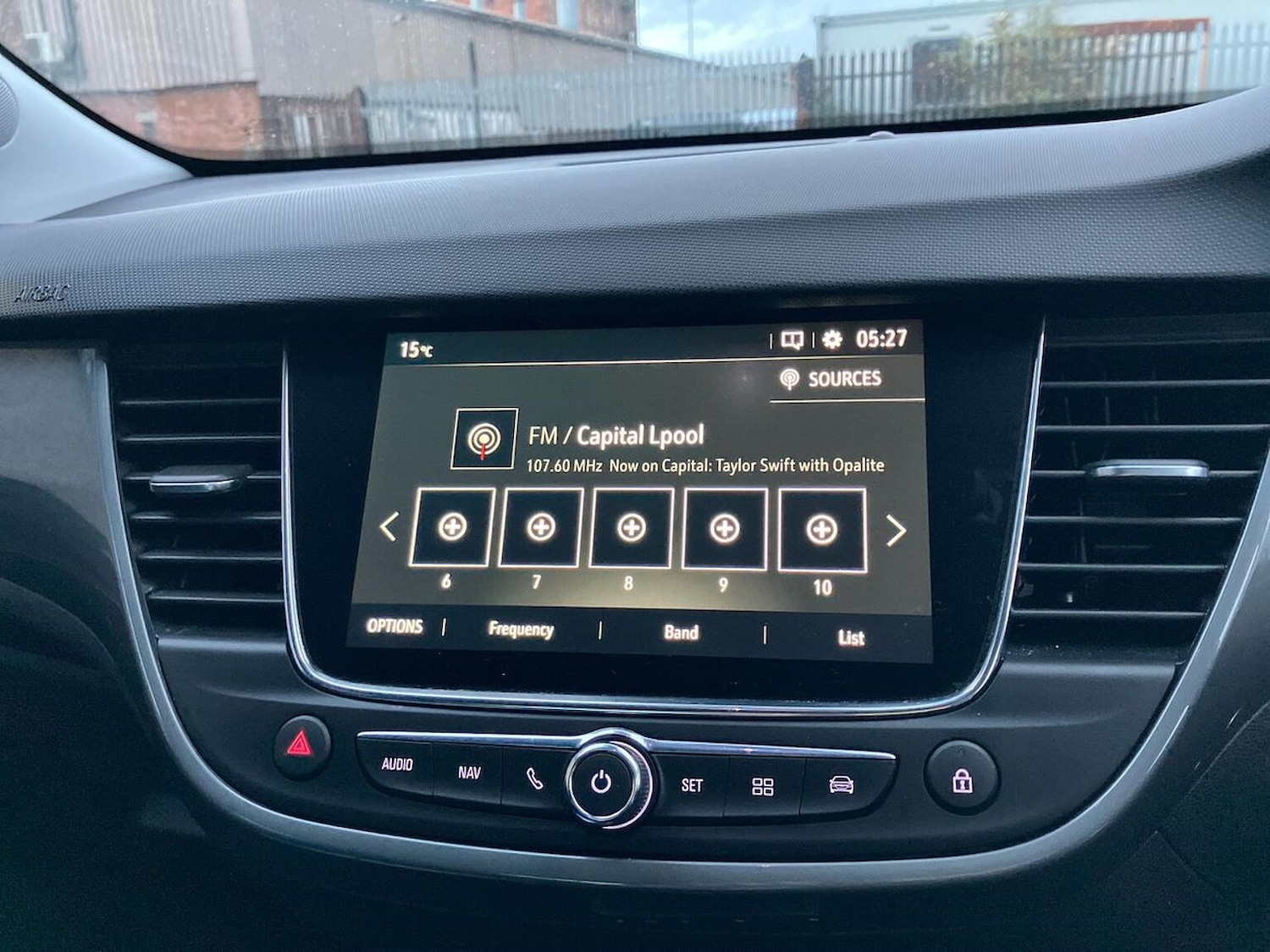 Used Vauxhall Crossland 2022 for sale - 76455311: Photo 11