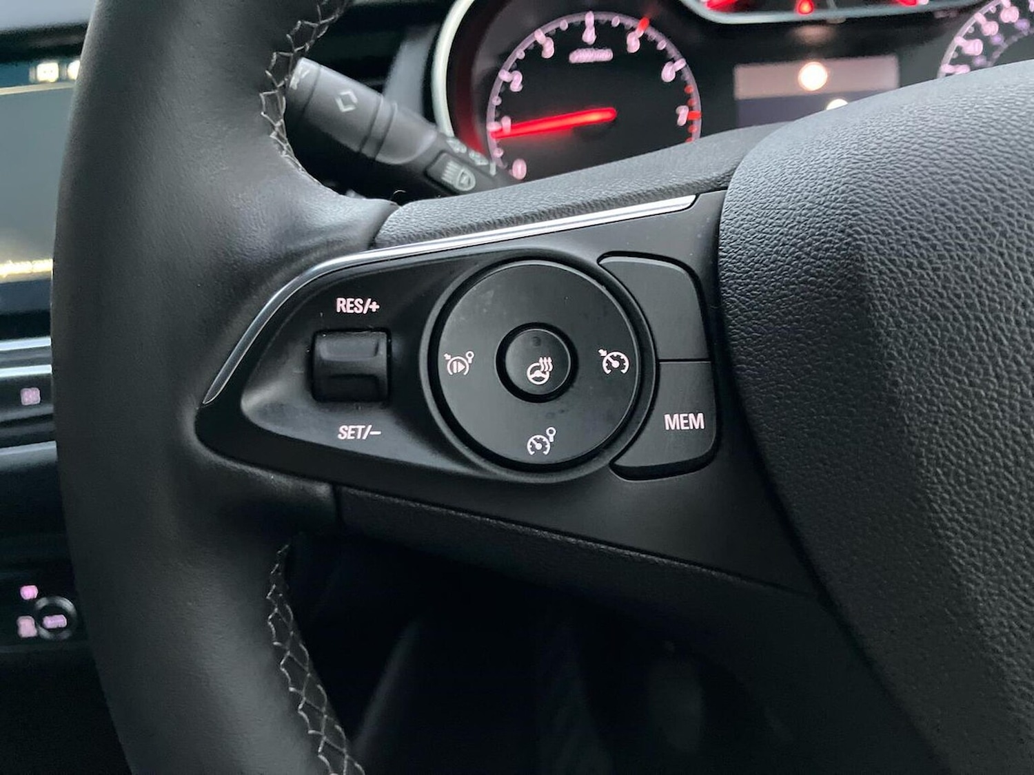 Used Vauxhall Crossland 2022 for sale - 76455311: Photo 26