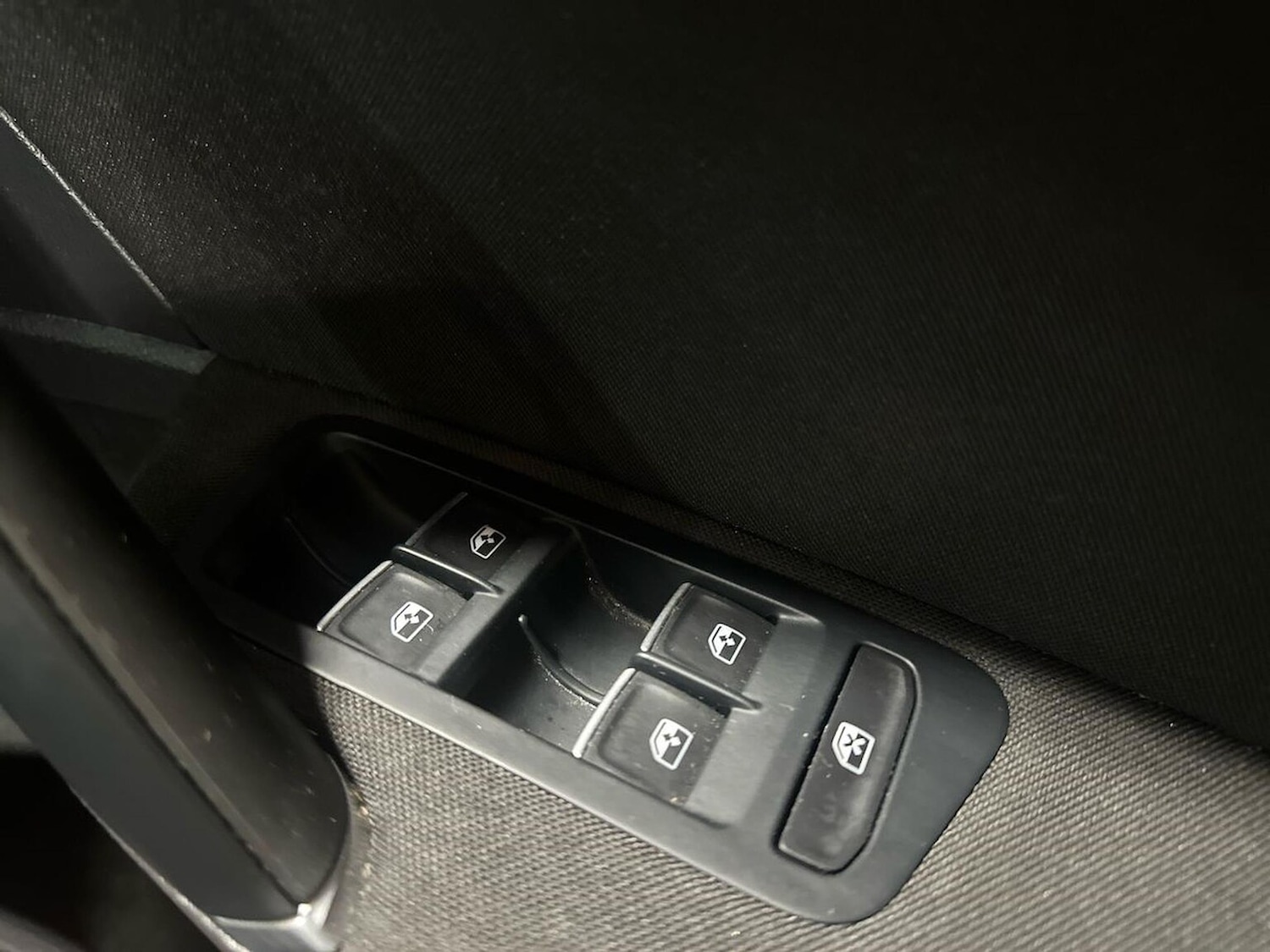 Used Volkswagen Golf 2019 for sale - 77056712: Photo 23