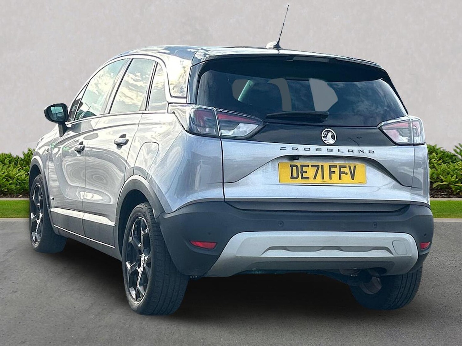 Used Vauxhall Crossland 2021 for sale - 76478185: Photo 2