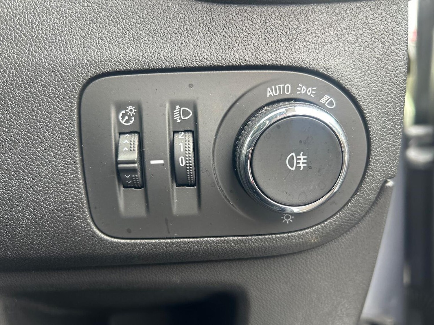 Used Vauxhall Crossland 2021 for sale - 76478185: Photo 21