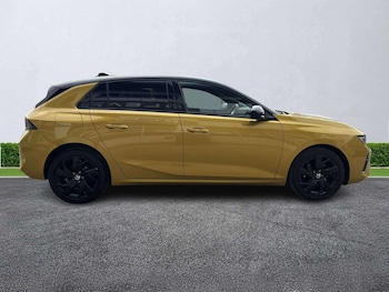 Used Vauxhall Astra 2023 for sale - 79543735: Photo