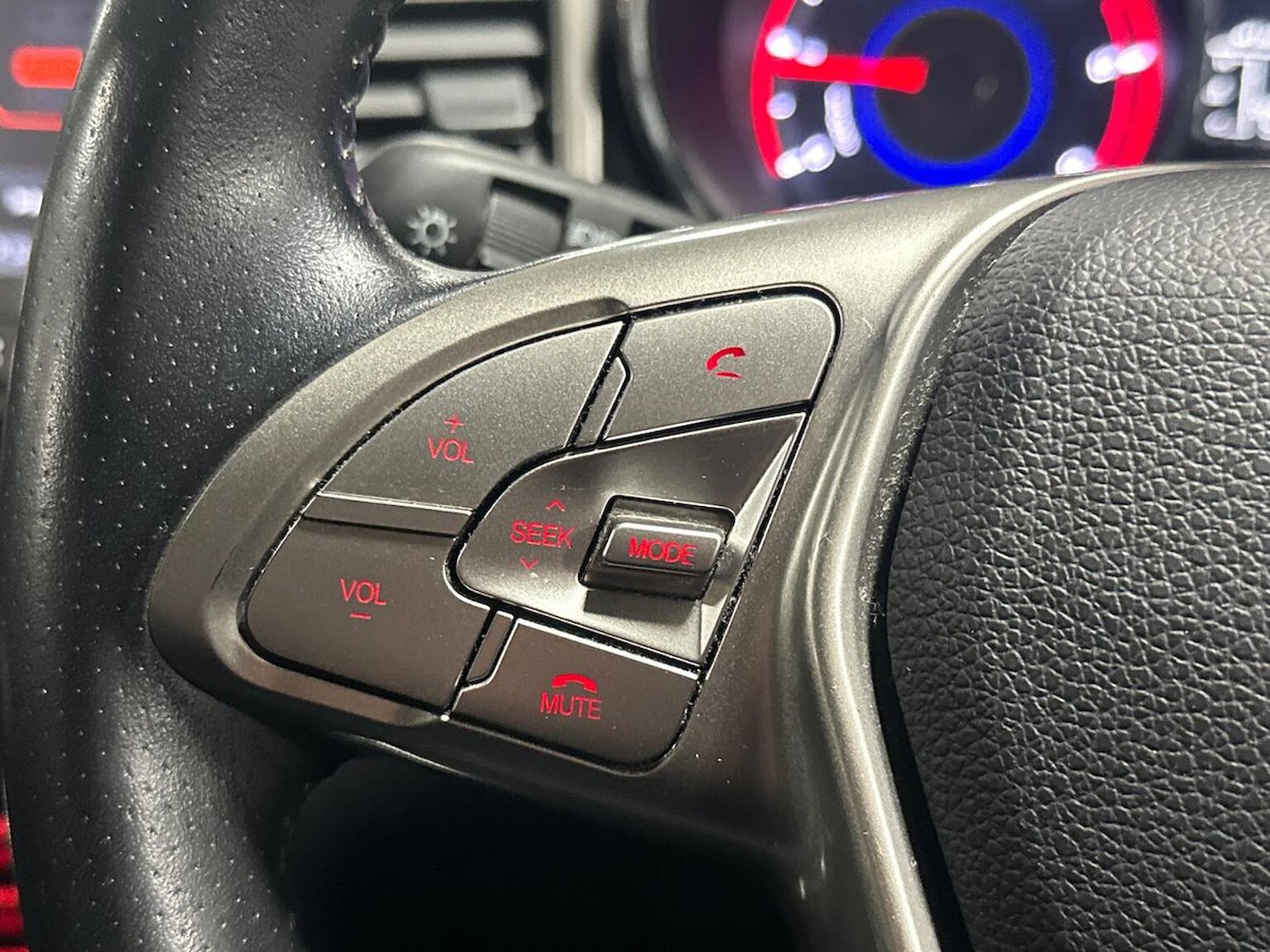 Used Ssangyong Tivoli 2018 for sale - 76951177: Photo 26