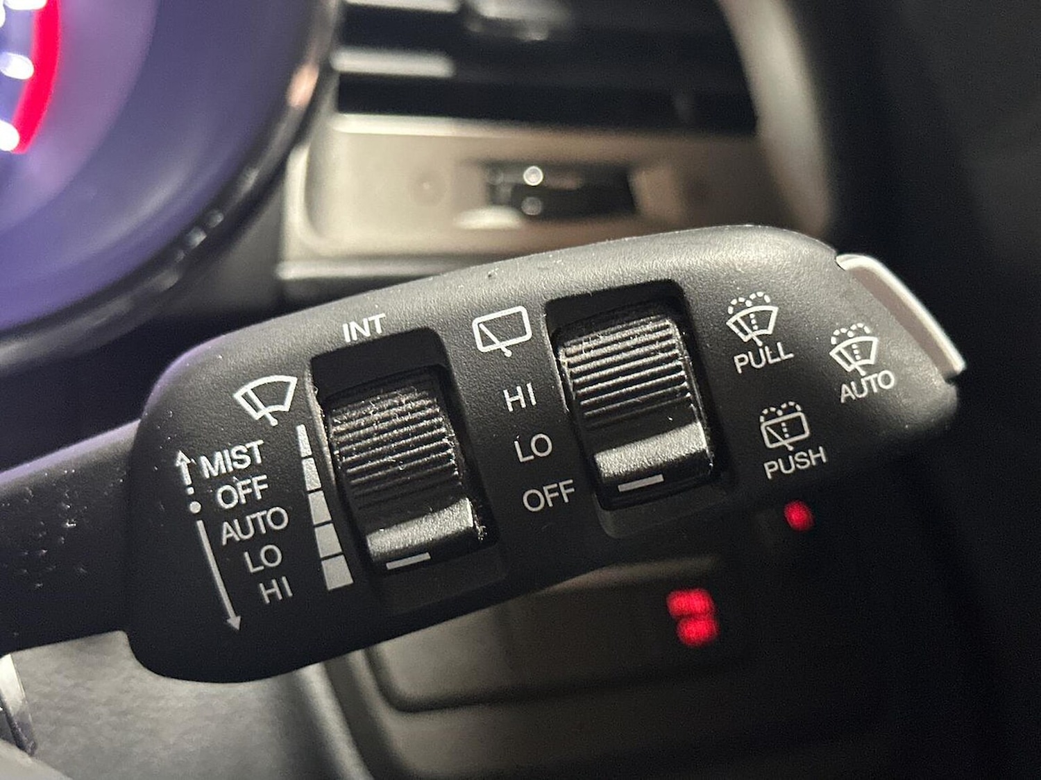 Used Ssangyong Tivoli 2018 for sale - 76951177: Photo 27