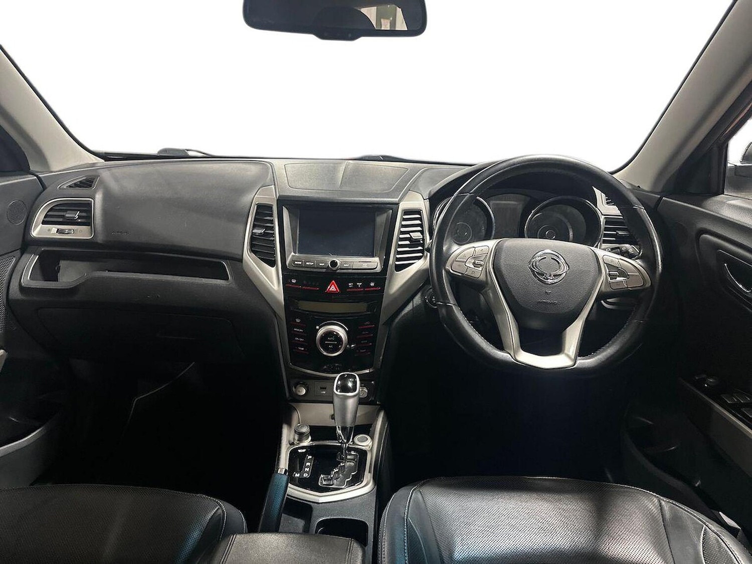 Used Ssangyong Tivoli 2018 for sale - 76951177: Photo 8