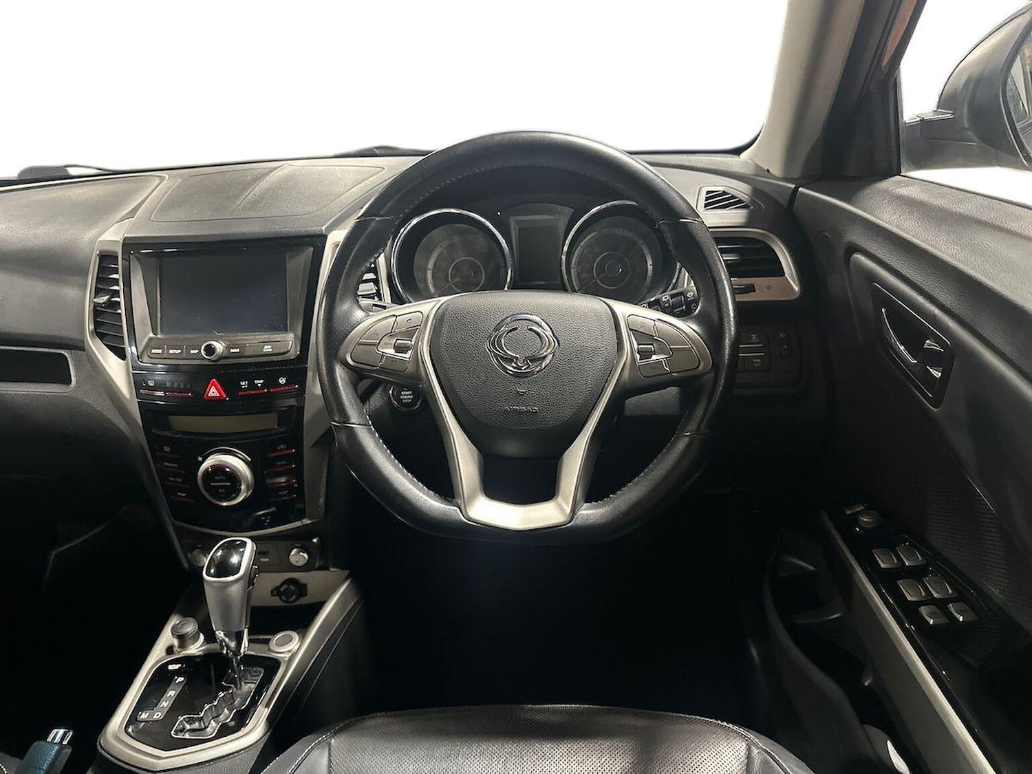 Used Ssangyong Tivoli 2018 for sale - 76951177: Photo 9