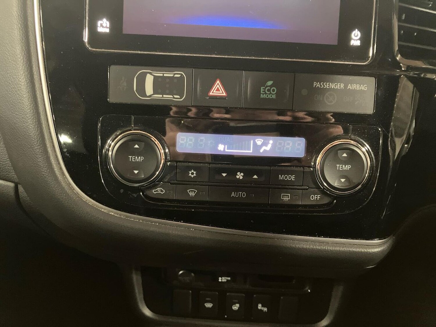 Used Mitsubishi Outlander 2018 for sale - 78202058: Photo 12