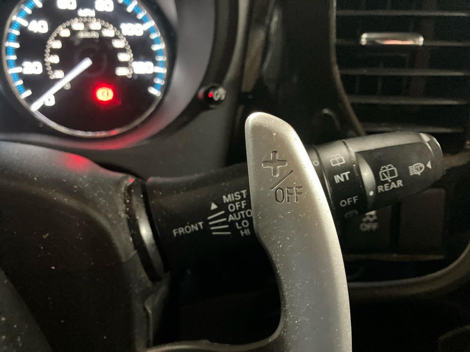 Used Mitsubishi Outlander 2018 for sale - 78202058: Photo 28