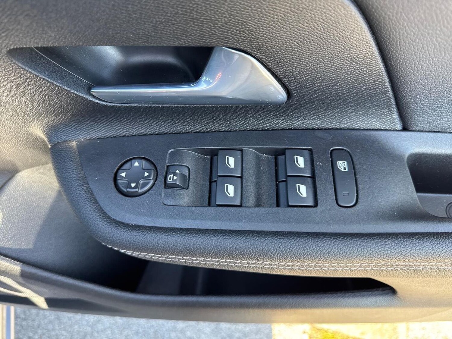 Used Vauxhall Mokka 2022 for sale - 76077756: Photo 21