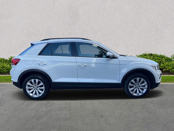 Used Volkswagen T-Roc 2020 for sale - 76070306: Photo 3