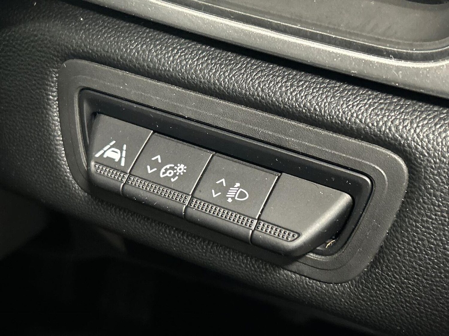 Used Renault Captur 2023 for sale - 78195673: Photo 24