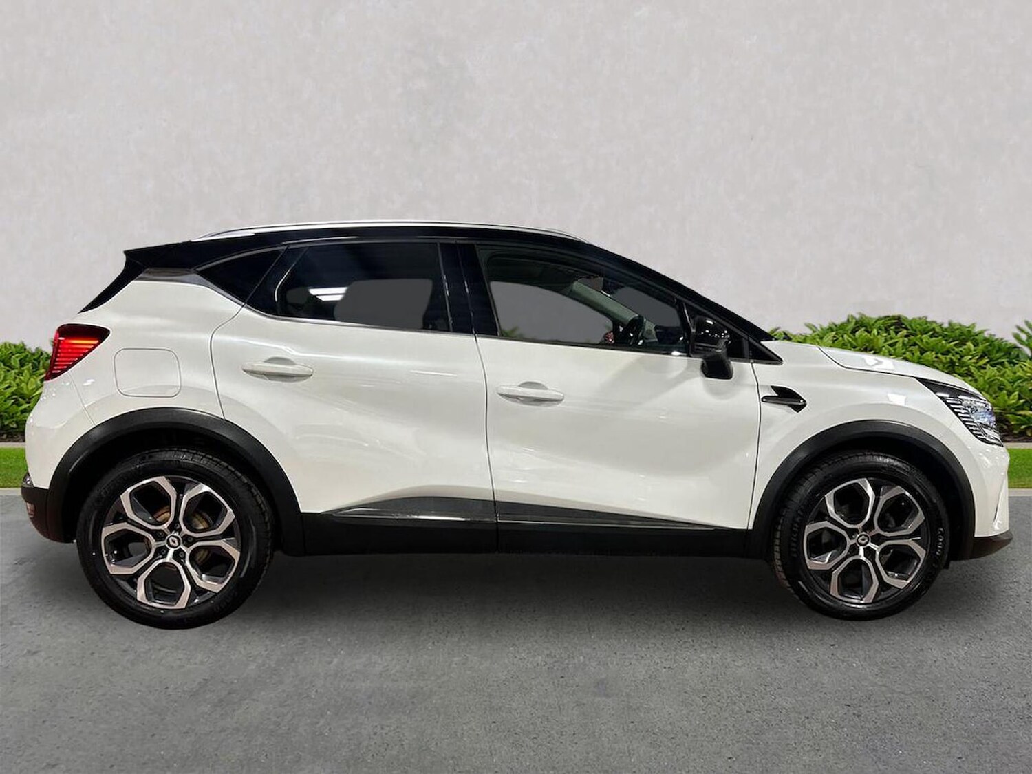 Used Renault Captur 2023 for sale - 78195673: Photo 5