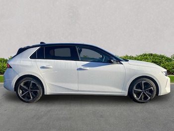 Used Vauxhall Astra 2026 for sale - 78229300: Photo