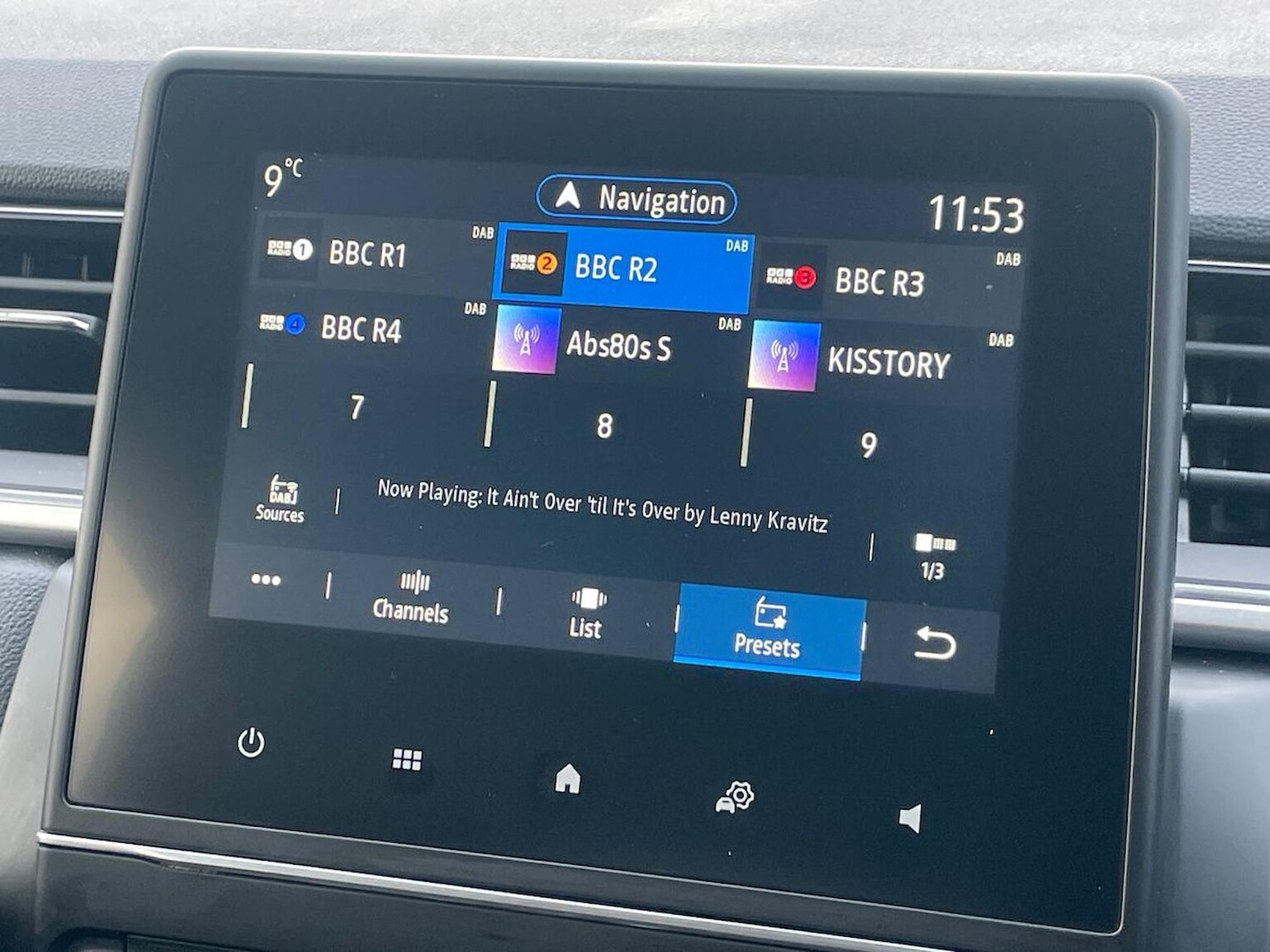 Used Renault Captur 2024 for sale - 76846066: Photo 11