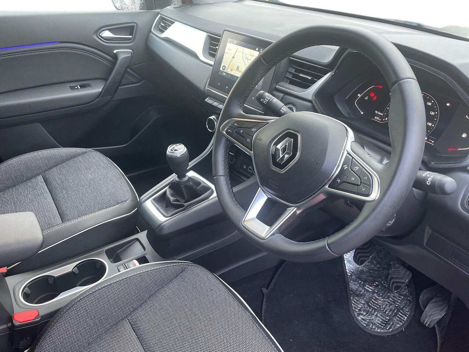 Used Renault Captur 2024 for sale - 76846066: Photo 15