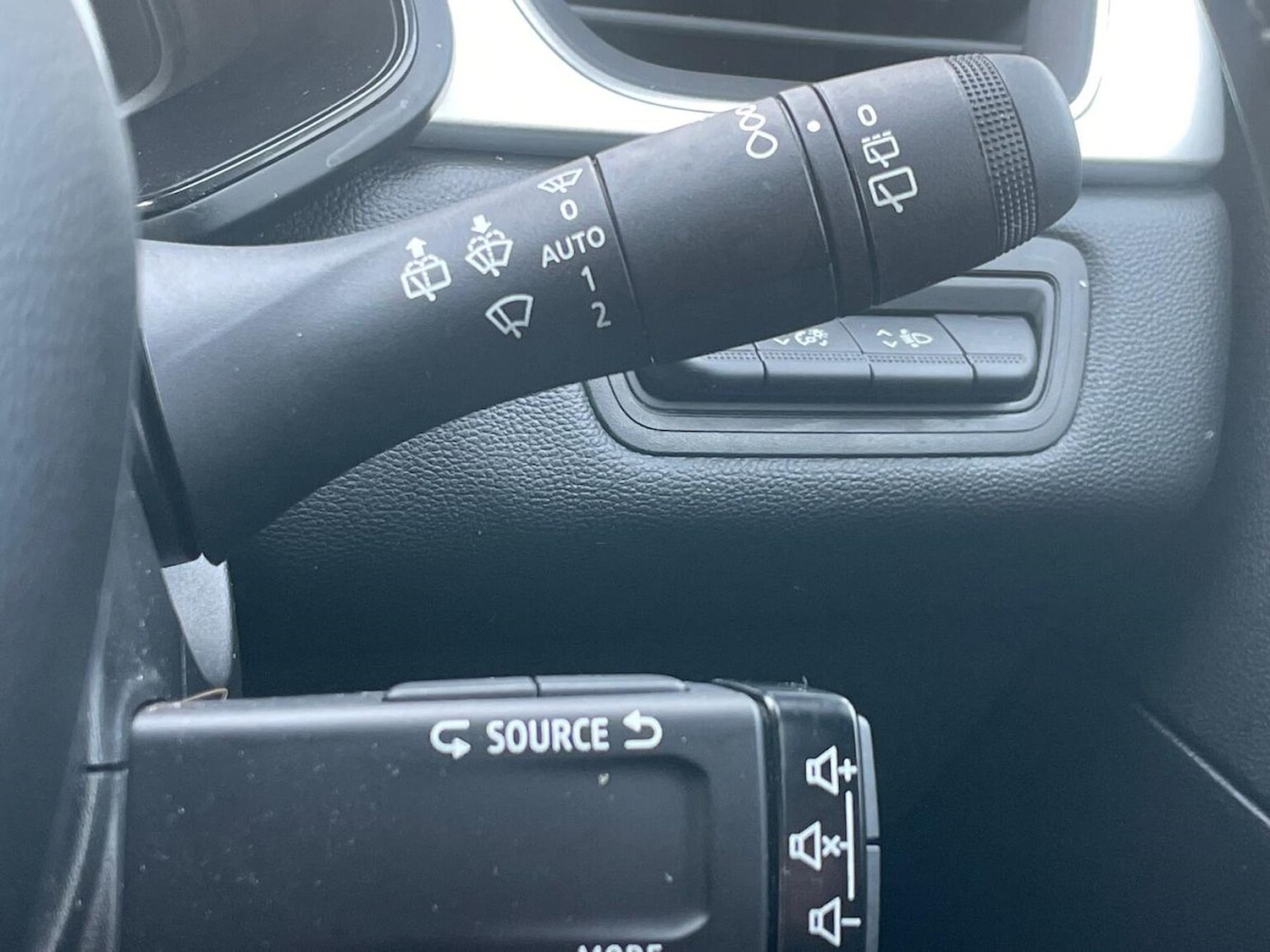 Used Renault Captur 2024 for sale - 76846066: Photo 27