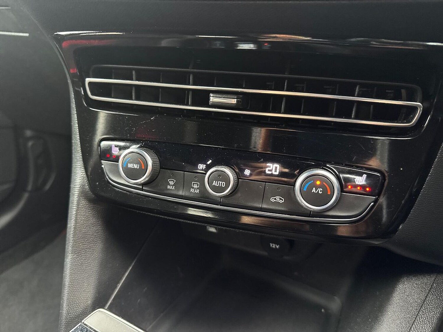 Used Vauxhall Mokka 2022 for sale - 76554223: Photo 11