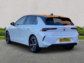 Used Vauxhall Astra 2025 for sale - 76777282: Photo