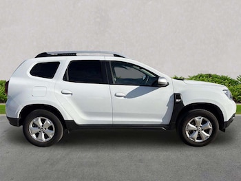 Used Dacia Duster 2020 for sale - 78615147: Photo