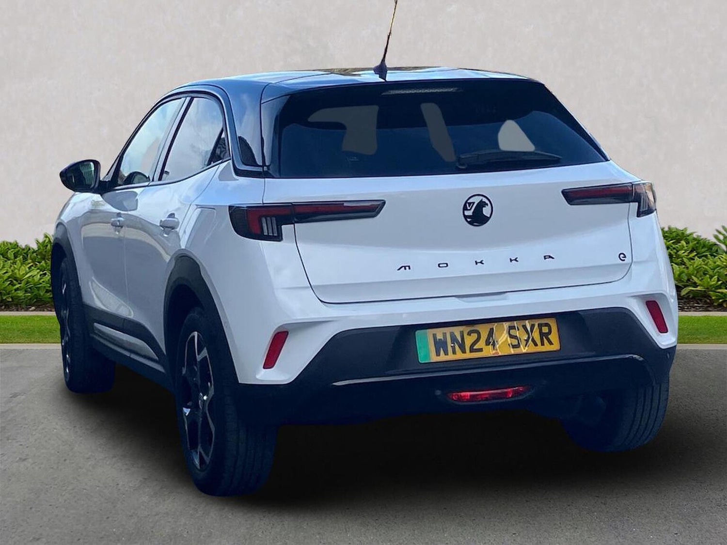 Used Vauxhall Mokka 2024 for sale - 76461827: Photo 2