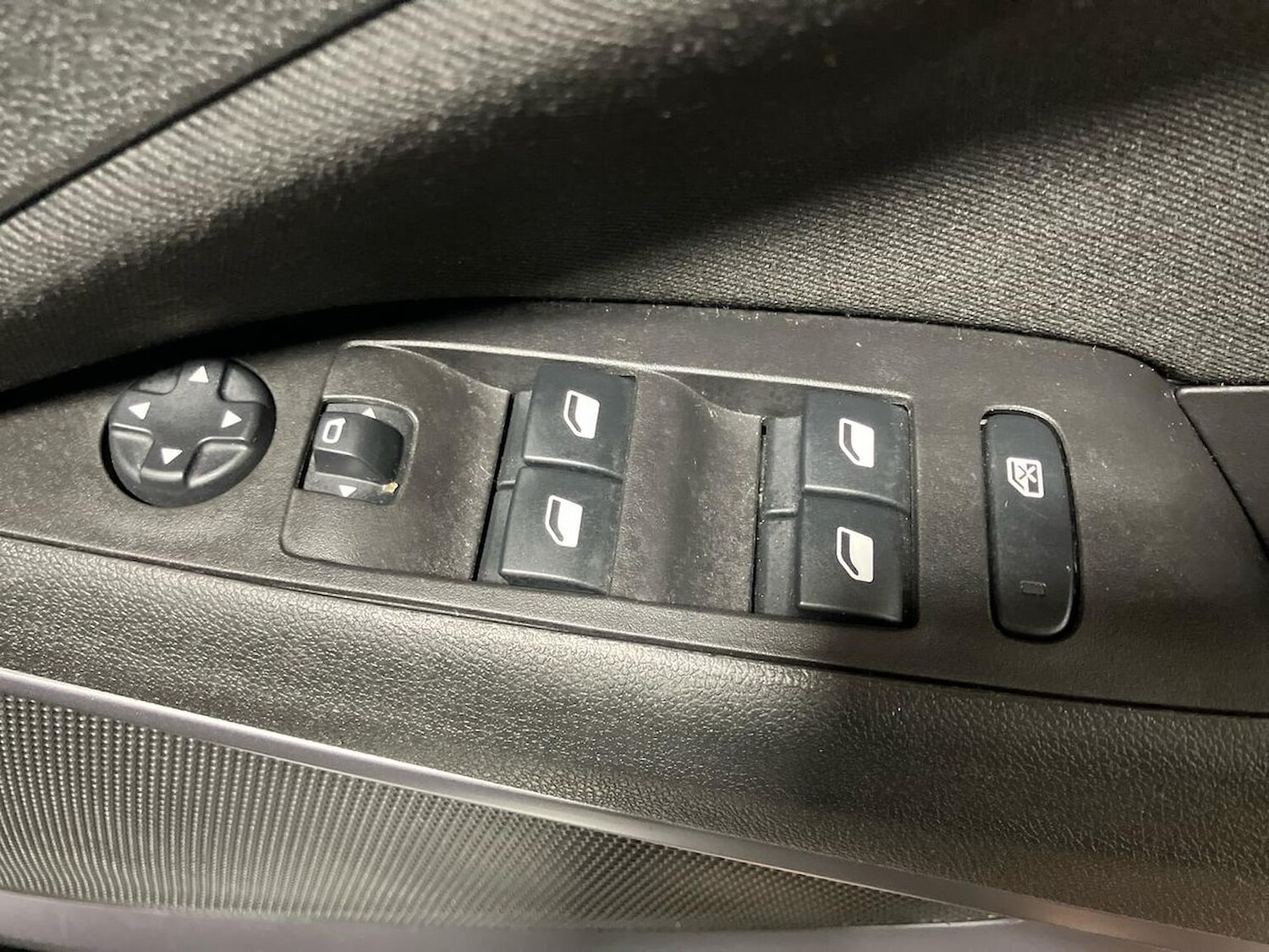 Used Vauxhall Crossland 2023 for sale - 78195695: Photo 23