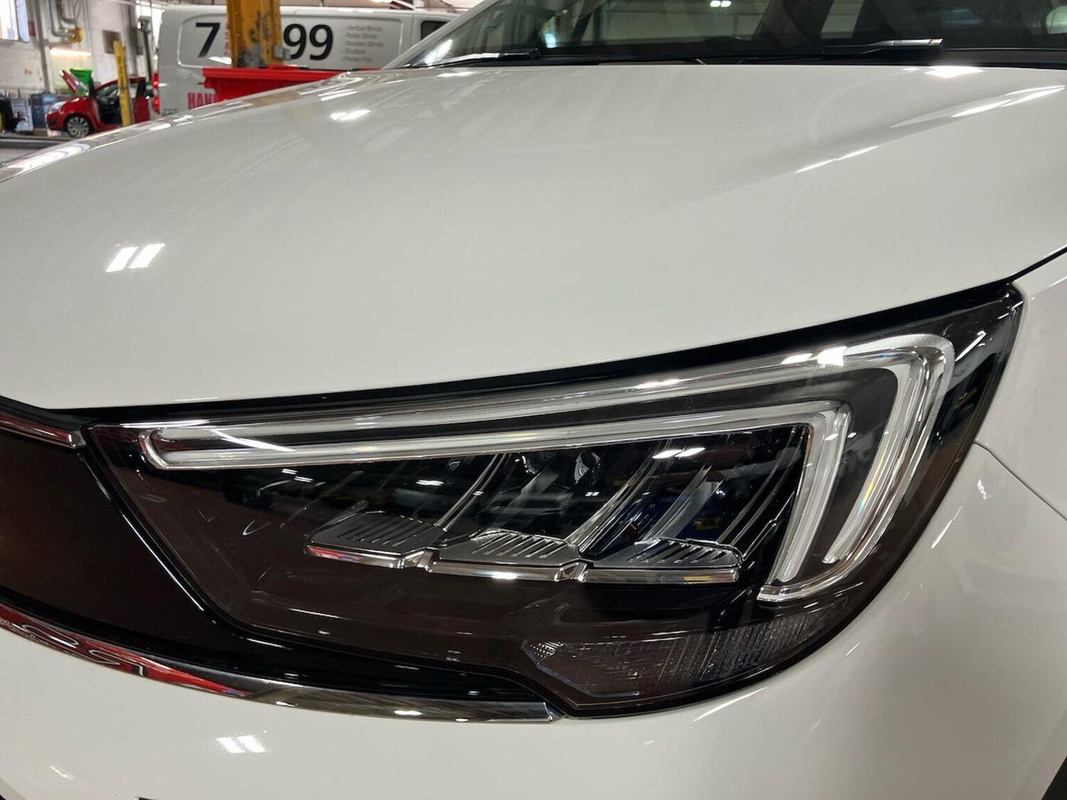 Used Vauxhall Crossland 2023 for sale - 78195695: Photo 35