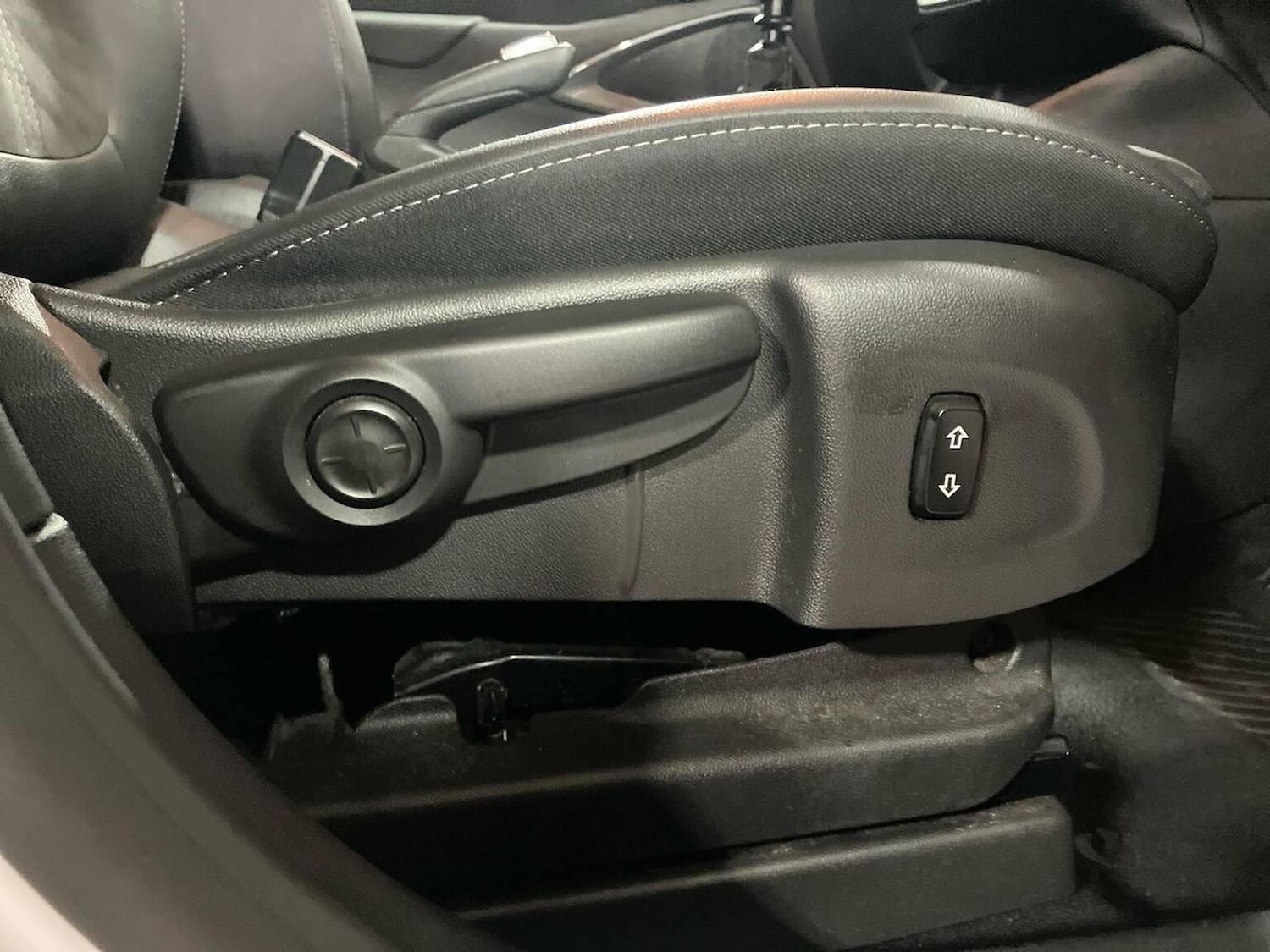 Used Vauxhall Crossland 2024 for sale - 76986972: Photo 27