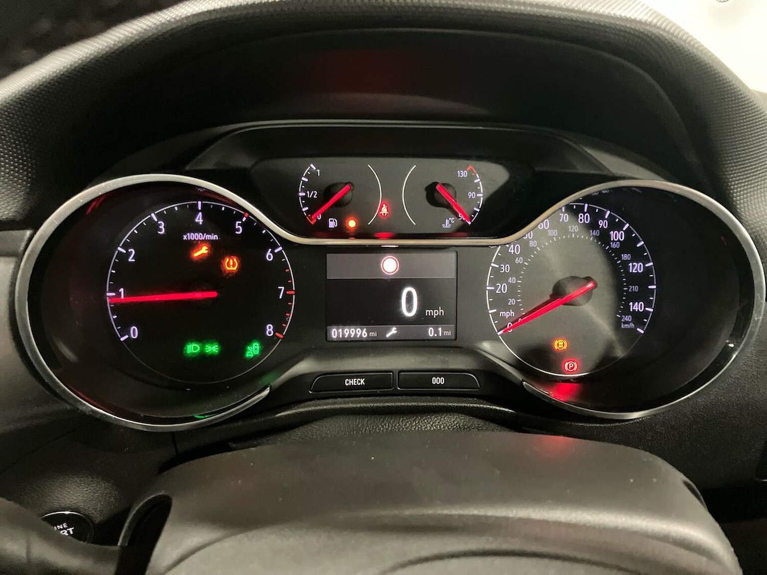 Used Vauxhall Crossland 2024 for sale - 76986972: Photo 8