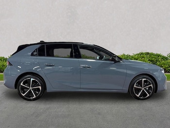 Used Vauxhall Astra 2025 for sale - 76785155: Photo