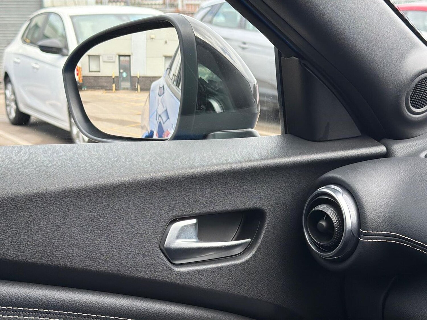 Used Nissan Juke 2023 for sale - 78196393: Photo 34