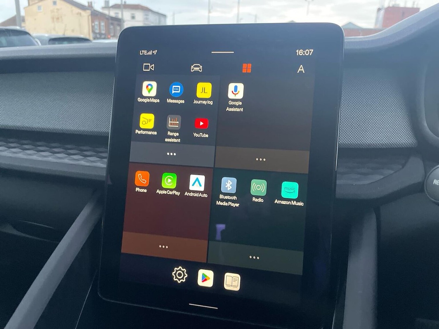 Used Polestar Polestar 2 2023 for sale - 76725810: Photo 25