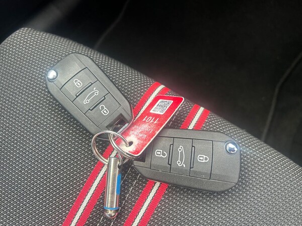 Used Vauxhall Corsa 2022 for sale - 76101359: Photo 25