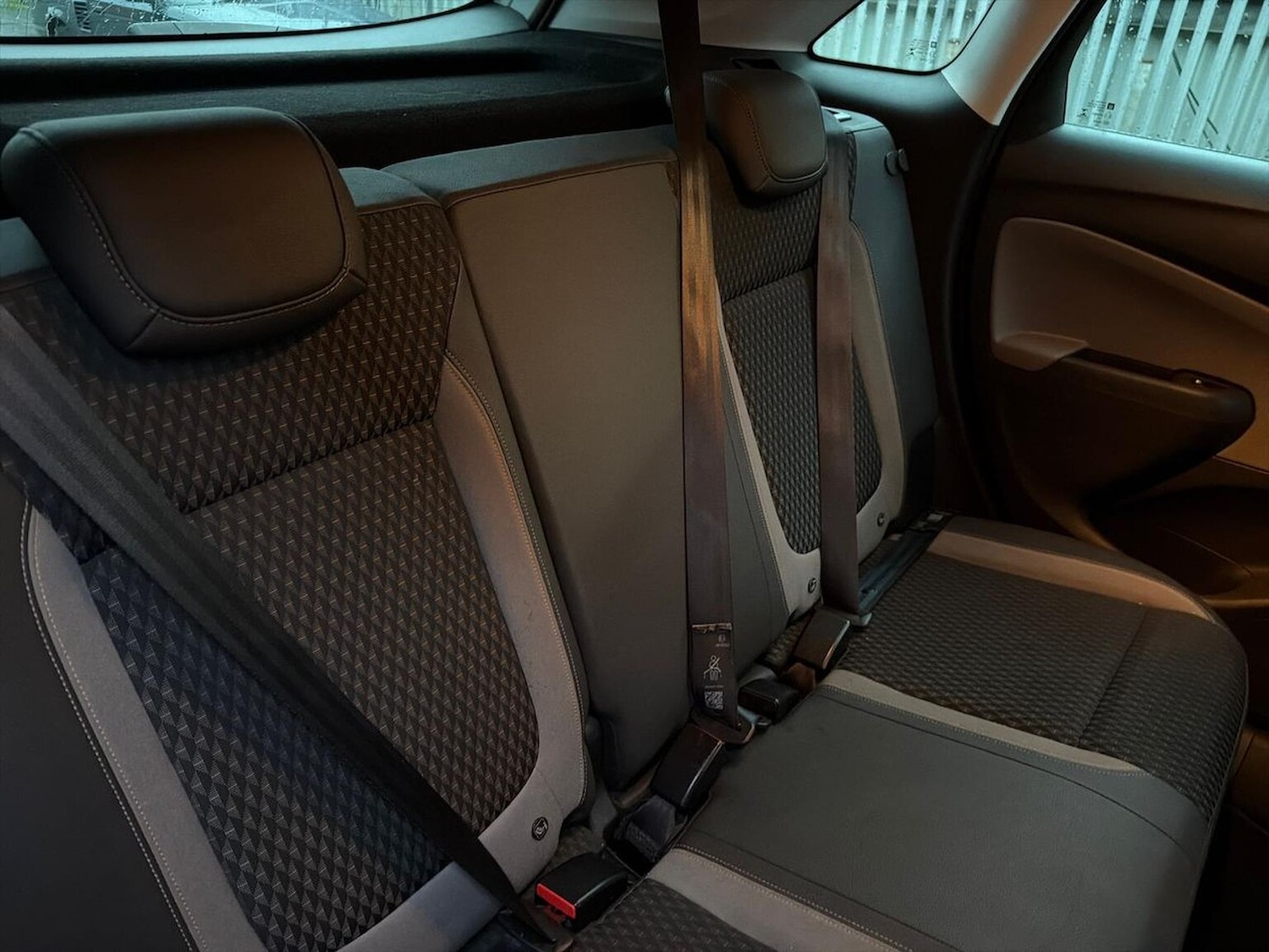 Used Vauxhall Crossland X 2017 for sale - 76547731: Photo 16