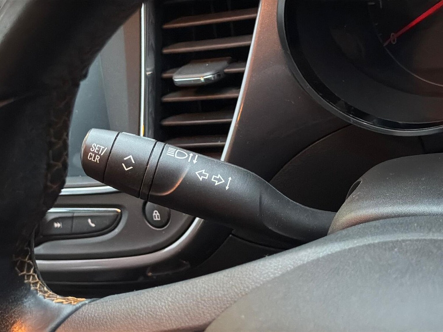 Used Vauxhall Crossland X 2017 for sale - 76547731: Photo 28