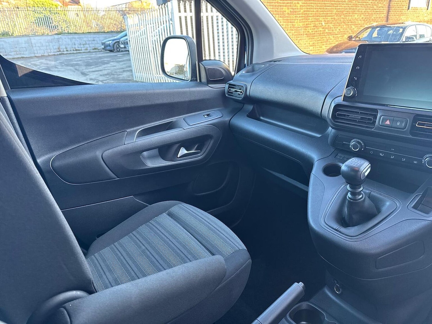 Used Vauxhall Combo Life 2022 for sale - 76627940: Photo 13