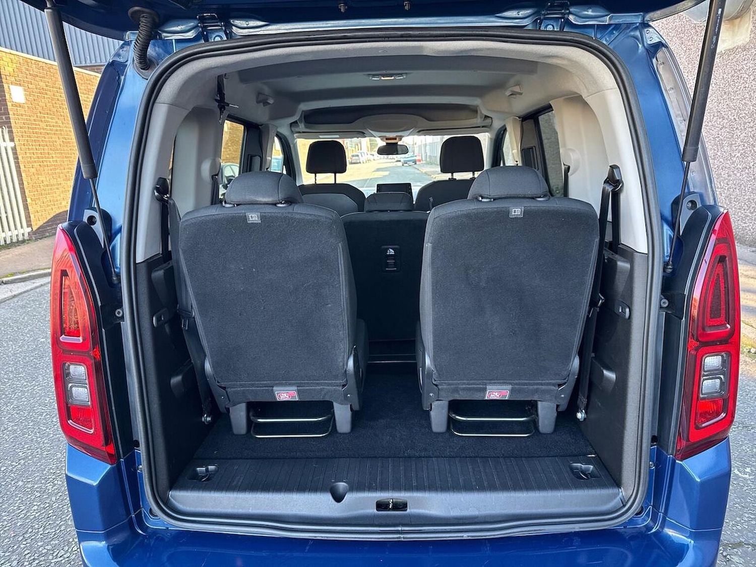 Used Vauxhall Combo Life 2022 for sale - 76627940: Photo 17