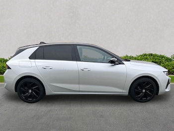 Used Vauxhall Astra 2024 for sale - 76207465: Photo 3